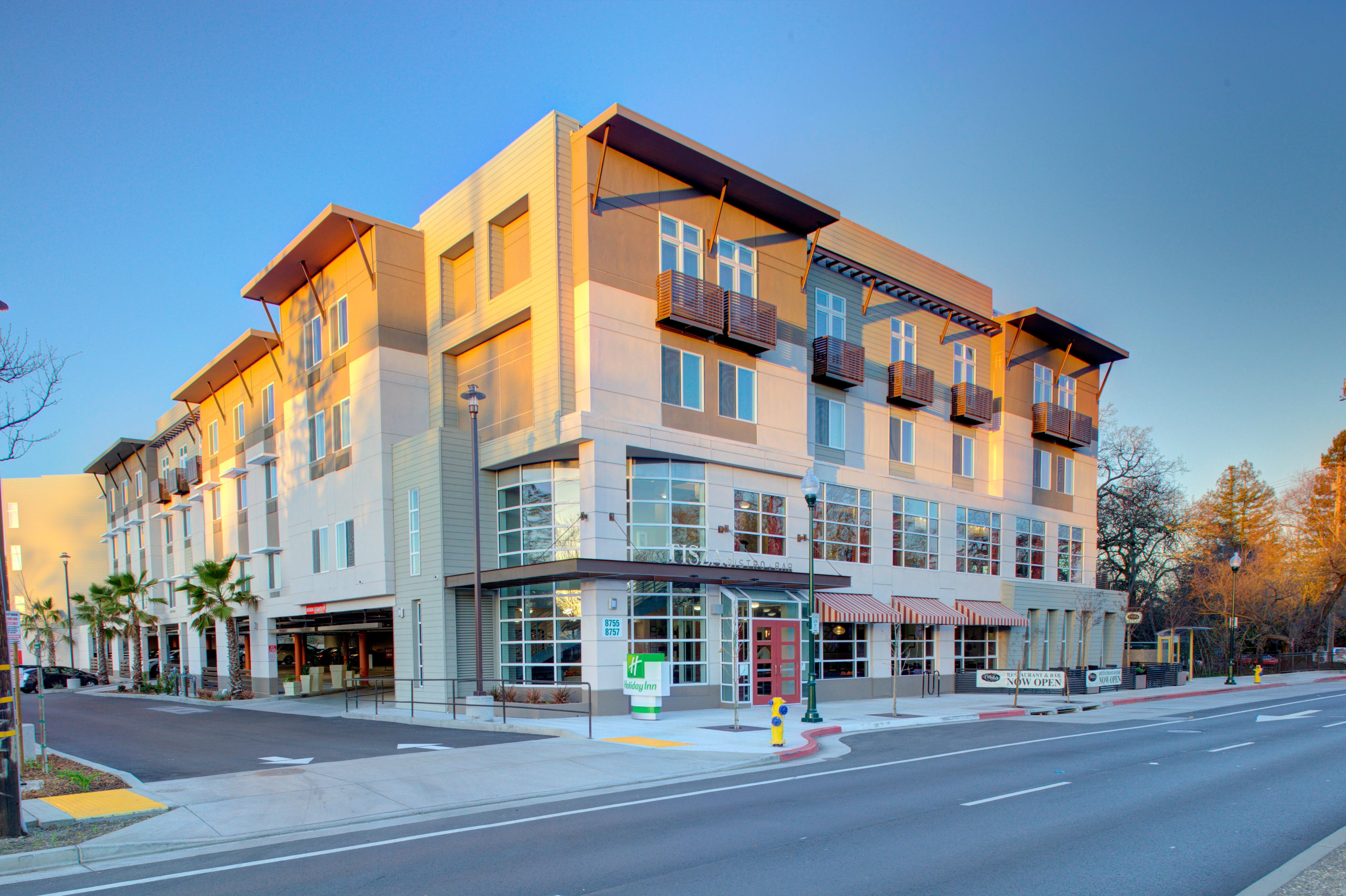 Holiday Inn Windsor - Wine Country By Ihg Ngoại thất bức ảnh